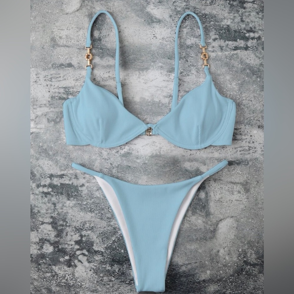 blue bikini